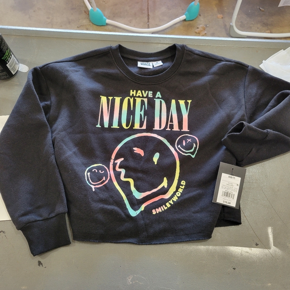 10 for $25!!!! girls have a nice day crop sweater